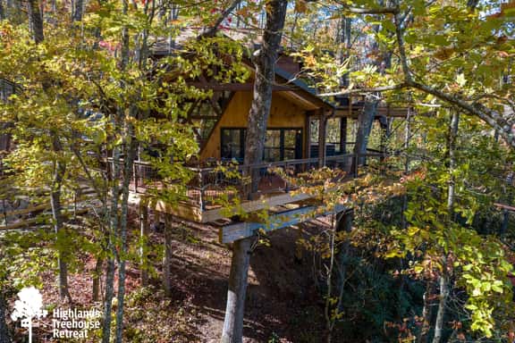 The Hylo - XL Treehouse on 7 Trees & Bridge - Image 1